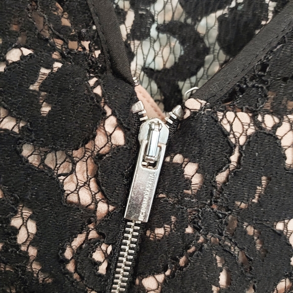 BCBG MaxAzria "Alice" Black & Tan Lace Cocktail Dress Size 2 - Picture 10 of 10